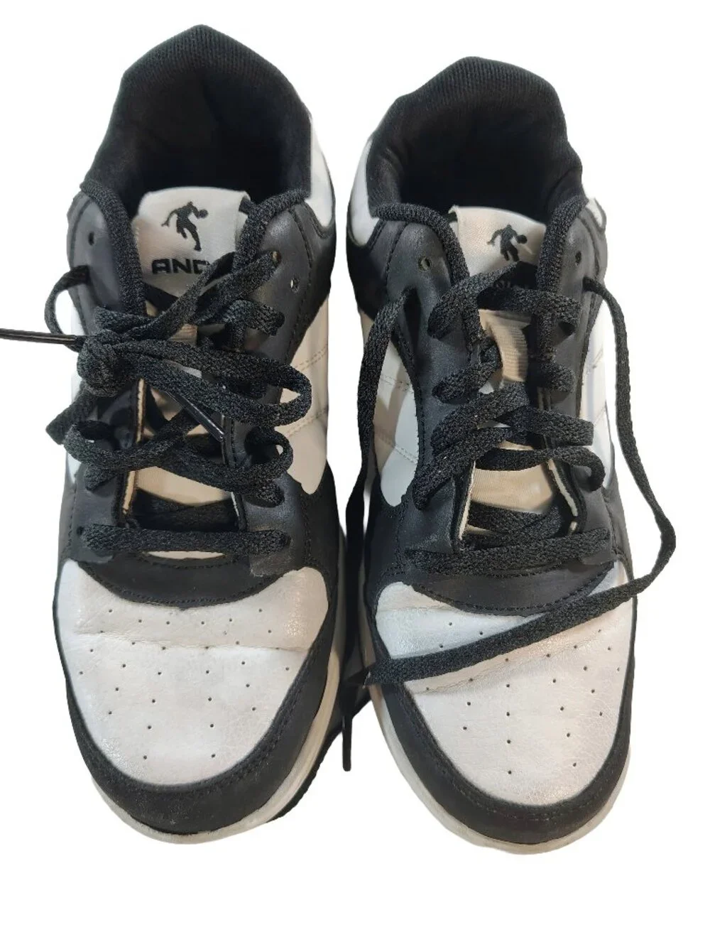 Boy's Black & White Size 6.5 Athletic AND1 Basketball Count Styled Shoe